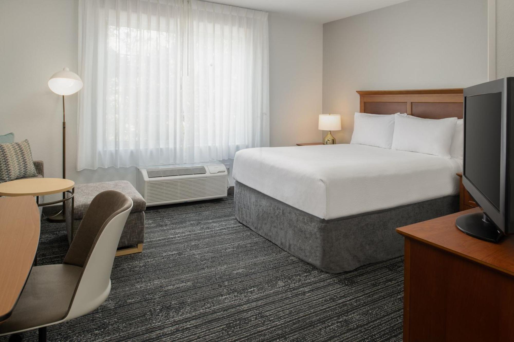 Towneplace San Jose Hotel