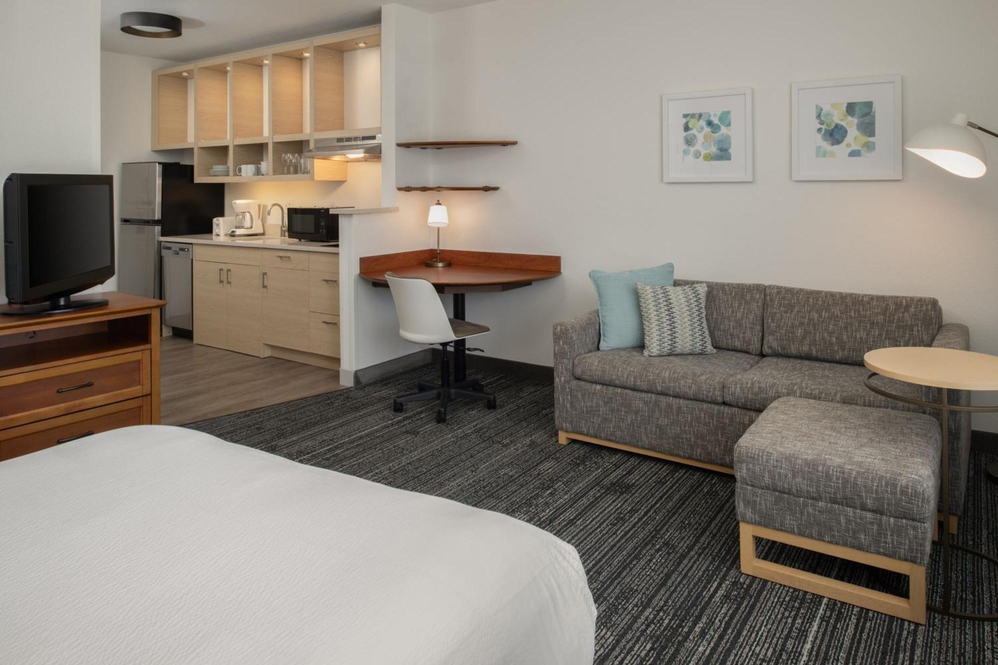 Towneplace San Jose 3*